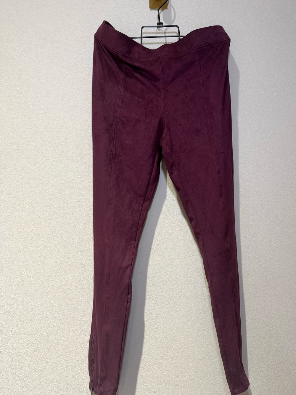 Express Suede Leggings Size Small